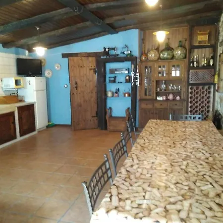 Casa Vacacional O Trisquel Holiday home *