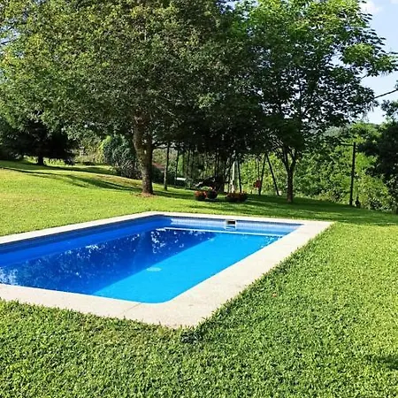 A Vina De Lina. Con Piscina Y Finca.