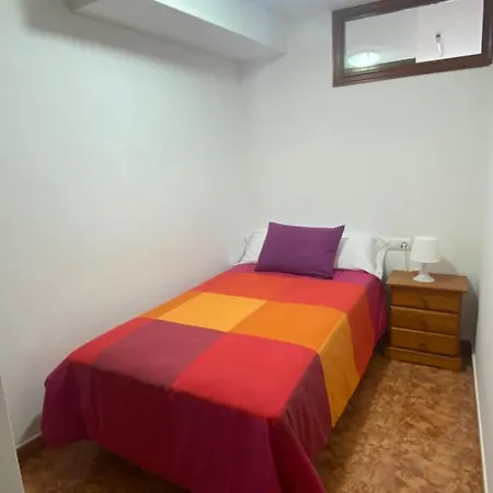 Plaza Celso Garcia De La Riega 6 2 Apartment *