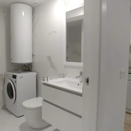 Moderno Apartamento En Zona Antigua * Pontevedra