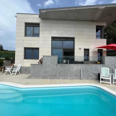Holiday home Branca , Agradable Casa Independiente Con Piscina *