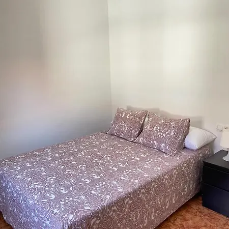 Apartment Plaza Celso Garcia De La Riega 6, 3 *