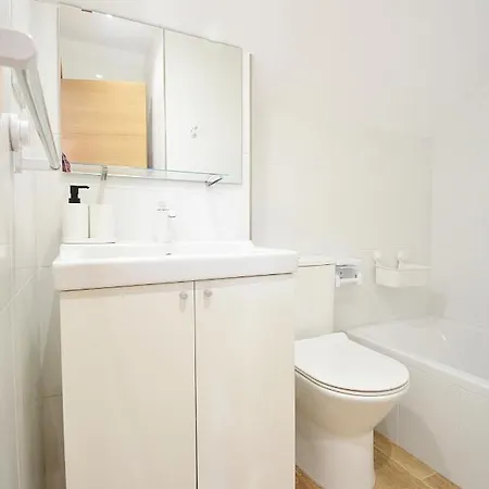Holiday home Galihost - Casa Con Jardin En
