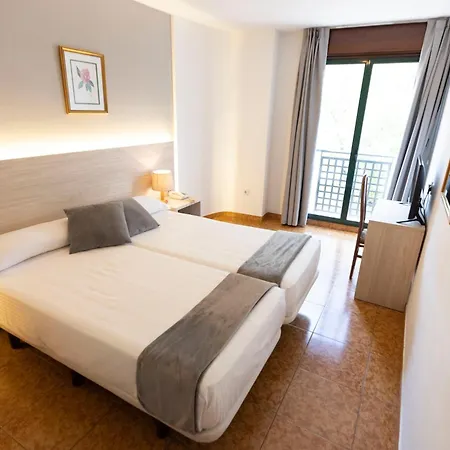 Madrid Hotel *