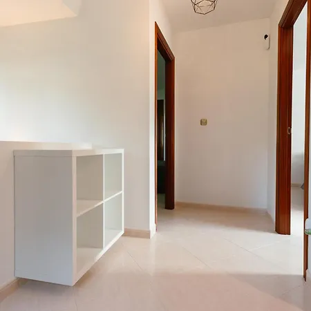 Holiday home Casa Bella Lalin- 4 Double Bedroom Galician Country Home! *