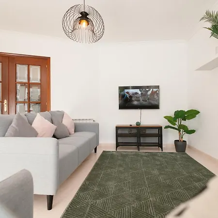 Holiday home Casa Bella Lalin- 4 Double Bedroom Galician Country Home! Pontevedra