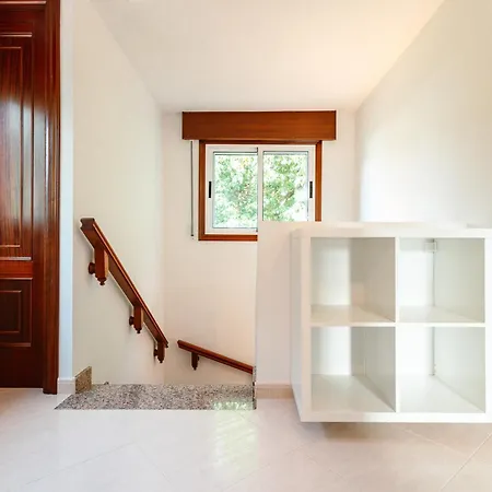 Casa Bella Lalin- 4 Double Bedroom Galician Country Home! Holiday home Pontevedra