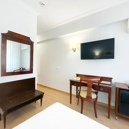 Rias Bajas Hotel 3*