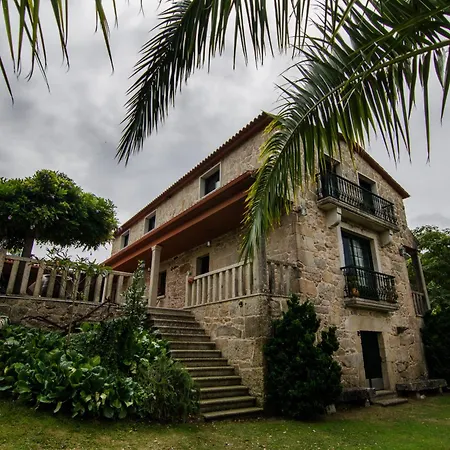Os Carballos Casa rural