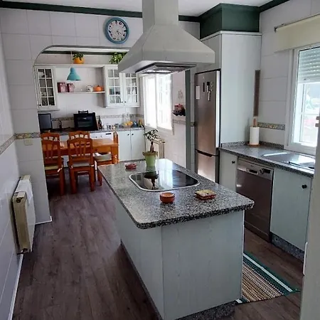 Casa Completa De Combarro