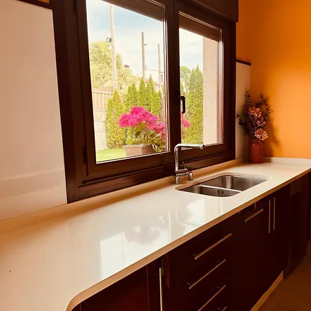 Con Piscina Holiday home Pontevedra
