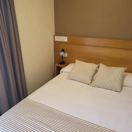 Casa Maruxa Guest house *