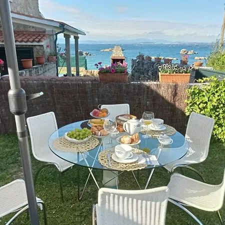 Carreiro Villa *