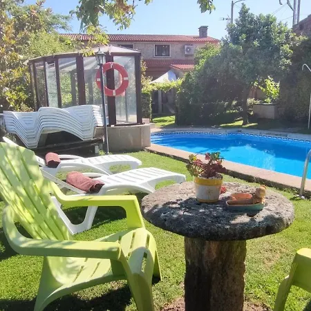 Os Carballos Casa rural