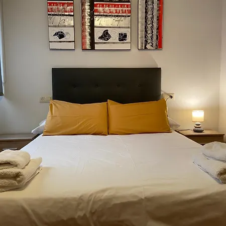 Apartamento Interior En El Centro De *