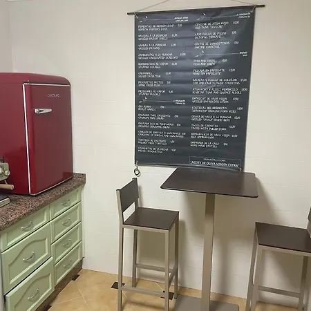 Figueroa Apartment *