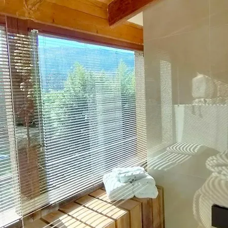 Numa Experimental Hotel *