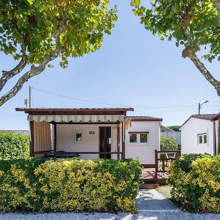 B1 Village de vacances *