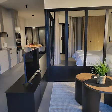 Numen 01 Apartment *