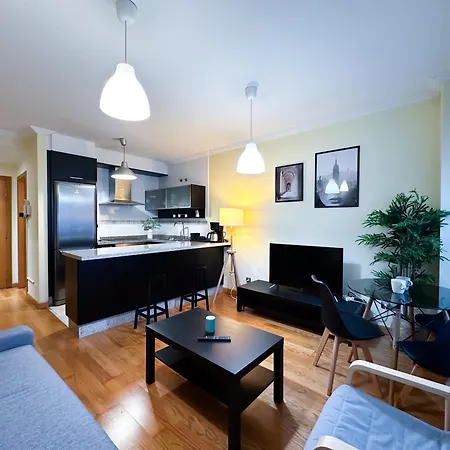 Apartment Con Garaje, Centrico Y Luminoso Pontevedra