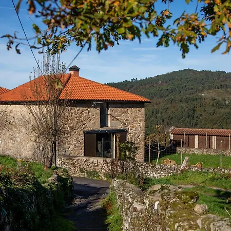 Casa De Piedra En Naturaleza Ideal Relajarse, Aventura O Trabajar Holiday home *