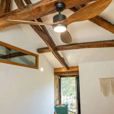 Casa De Piedra En Naturaleza Ideal Relajarse, Aventura O Trabajar *