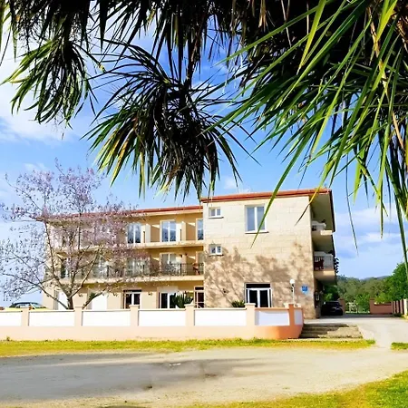 Hotel Campestre Chamuinas Pontevedra