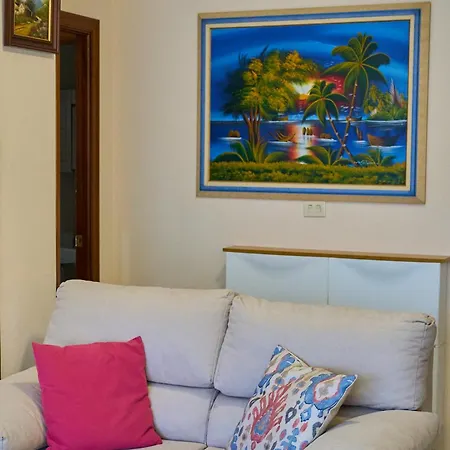 Terraza, 20min Playas, Lavadora & Secadora, X2 Parking Apartment