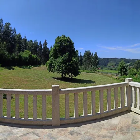 Holiday home O Outeiro Da Tia Mucha *