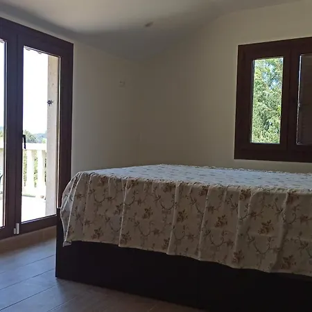 O Outeiro Da Tia Mucha Pontevedra