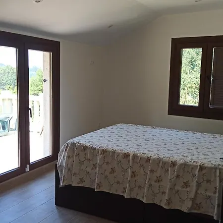Holiday home O Outeiro Da Tia Mucha