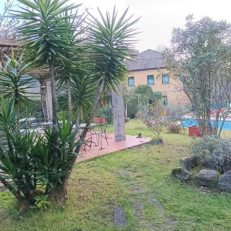 Rural Coliving Homestay