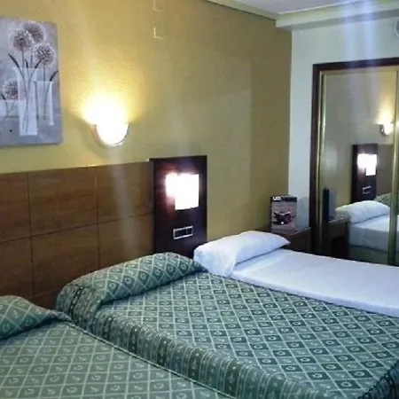 Hotel Virgen Del Camino
