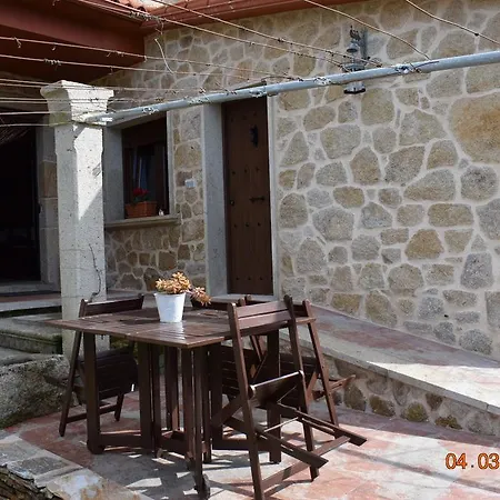 Os Carballos Casa rural *