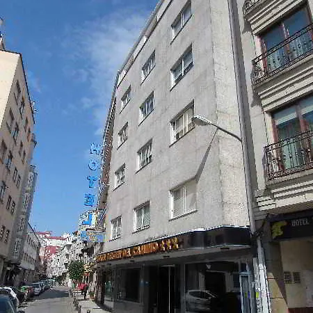 Hotel Virgen Del Camino 3*