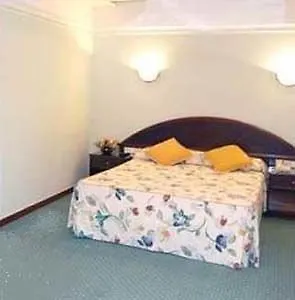 Virgen Del Camino Hotel