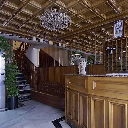 Alda Centro Hotel