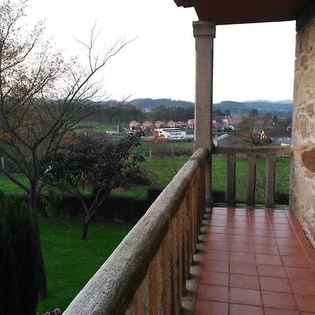 Casa rural Os Carballos