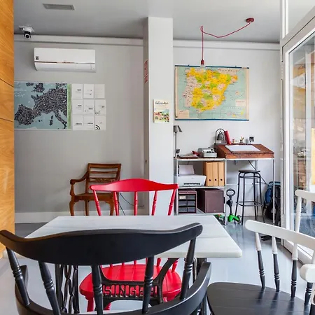 Hostel Acola