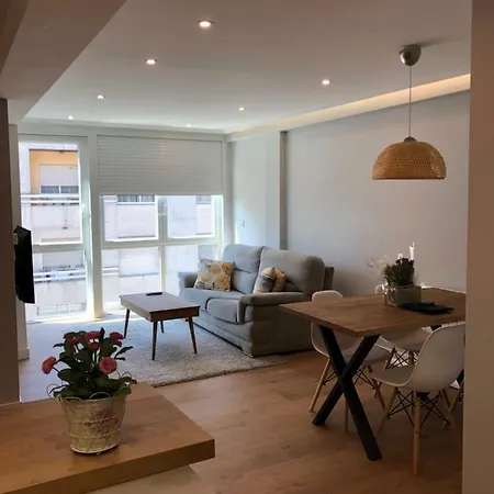 Moderno Centrico Y Soleado Apartment