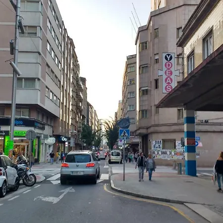 Moderno Centrico Y Soleado Apartment