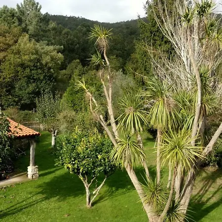 Holiday home Os Salguieiros
