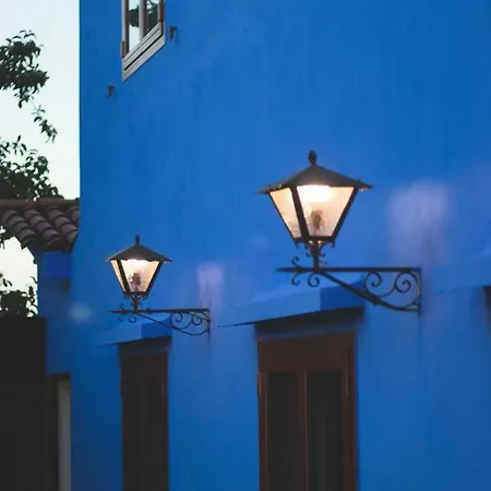La Curia Villa