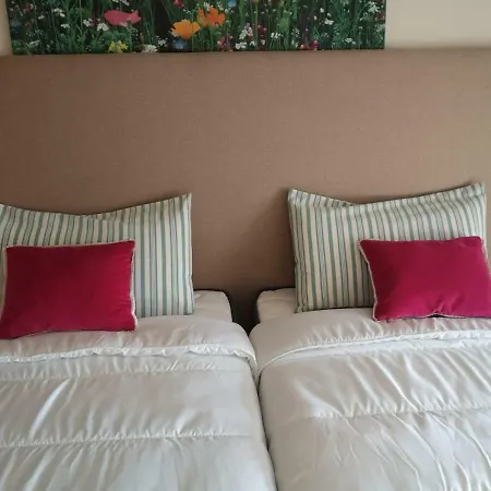 Golden Vedra Residences Apartment