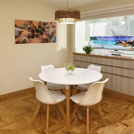Apartamento Ravachol Ciudad
