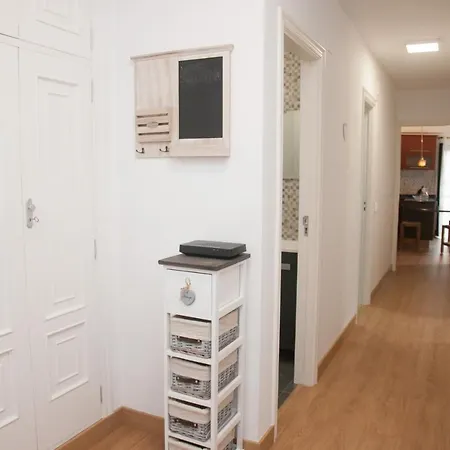 Piso Costureiras Apartment