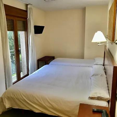 Hotel Rural Campaniola 2*
